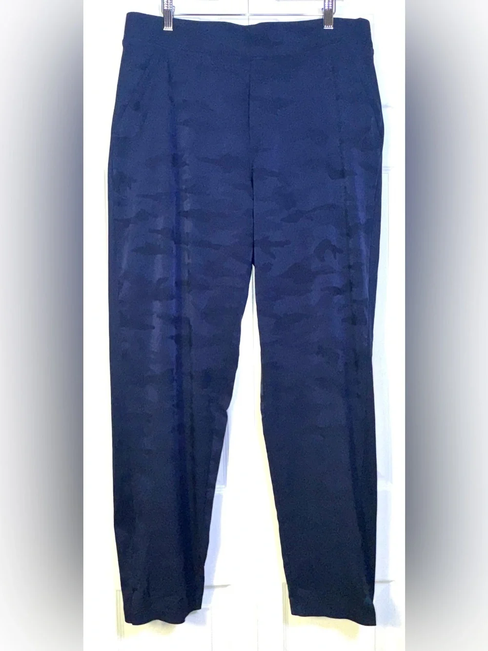 Athleta Brooklyn Ankle Camo Pant Size 16 Tall (16T) EUC